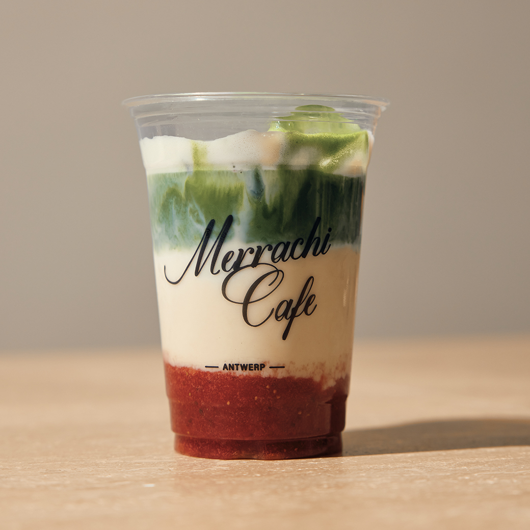 STRAWBERRY MATCHA LATTE